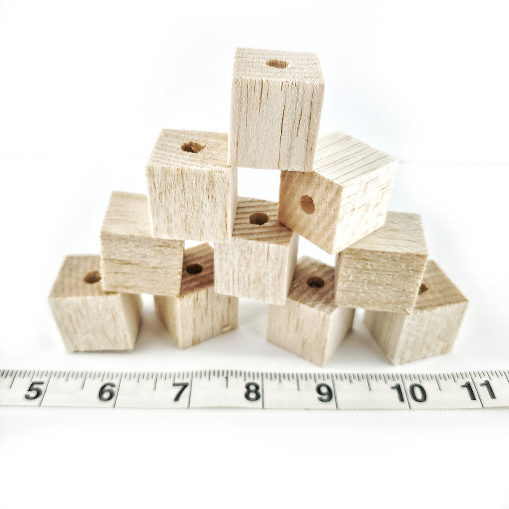 1" Natural Balsa Cubes - 10 Pack