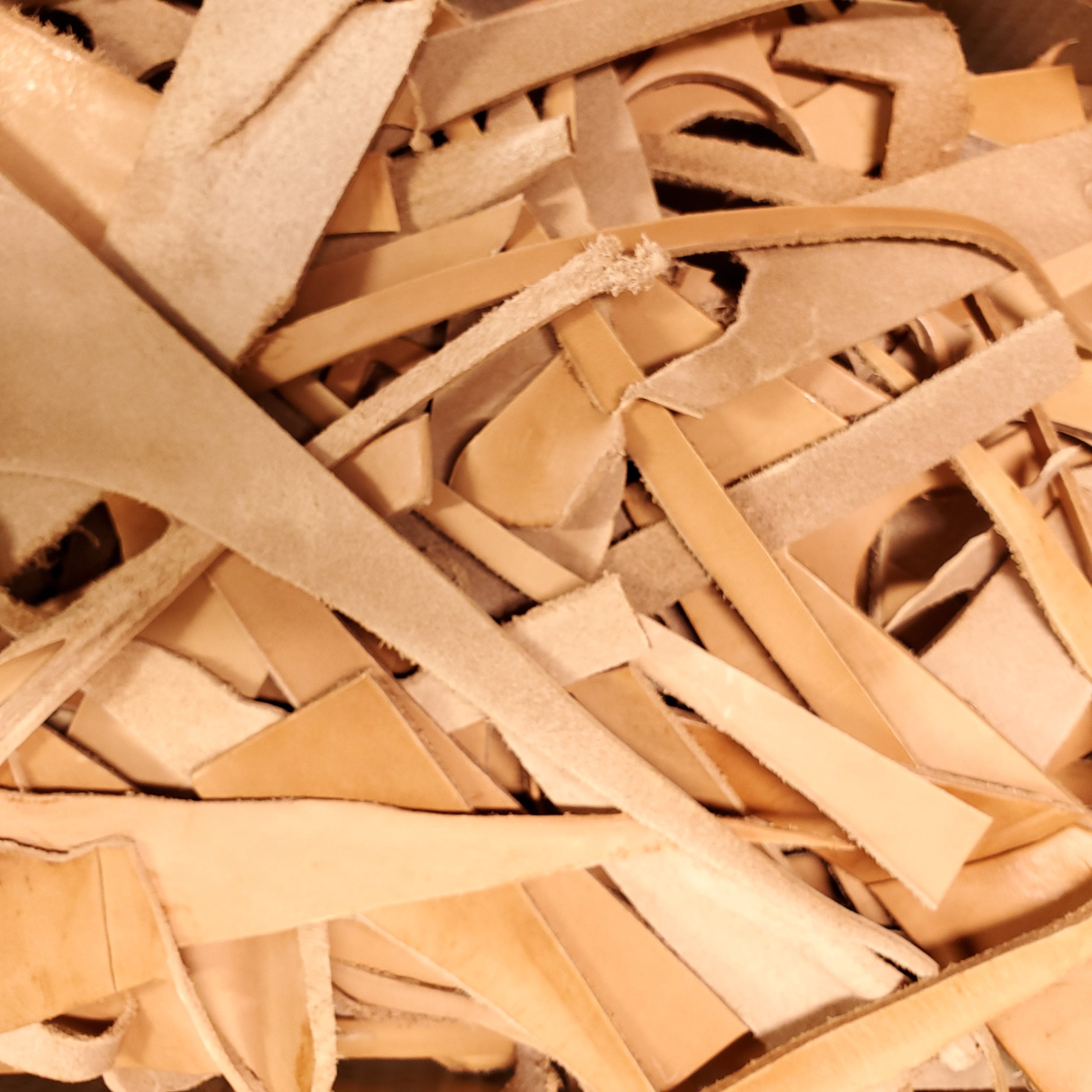 1lb Bulk Leather Pieces